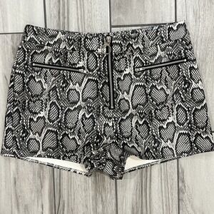 NEW!!! Women's Snake Print Micro Mini Shorts Medium